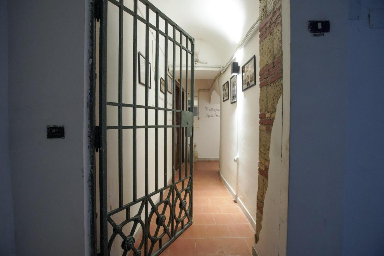 Cartoline Di Napoli Hotel Екстериор снимка